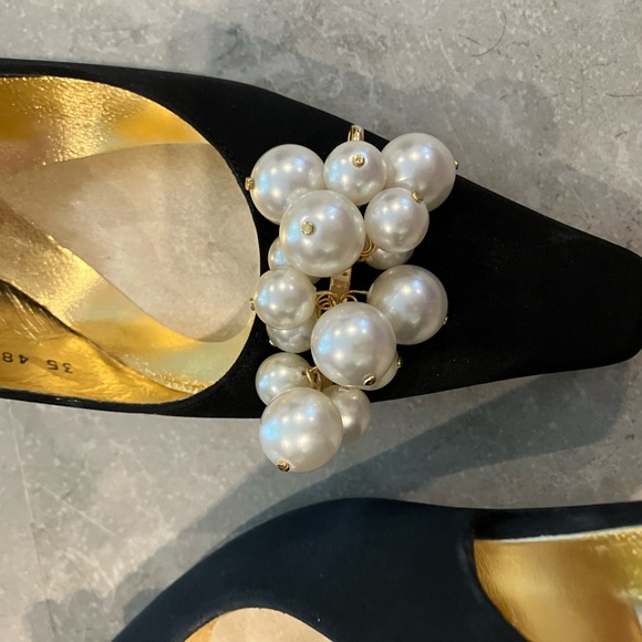 Pearl gorgeous great condition. 8 M $60 now $40 - Picture 7 of 11